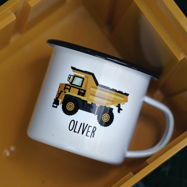 Personliga julklappar som passar alla – hitta din perfekta emaljmugg hos Happy Mug