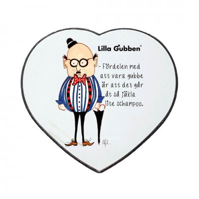 Fördelen med att vara gubbe är att det går åt så jäkla lite schampo... Kylskåpsmagnet till gubbe Lilla gumman